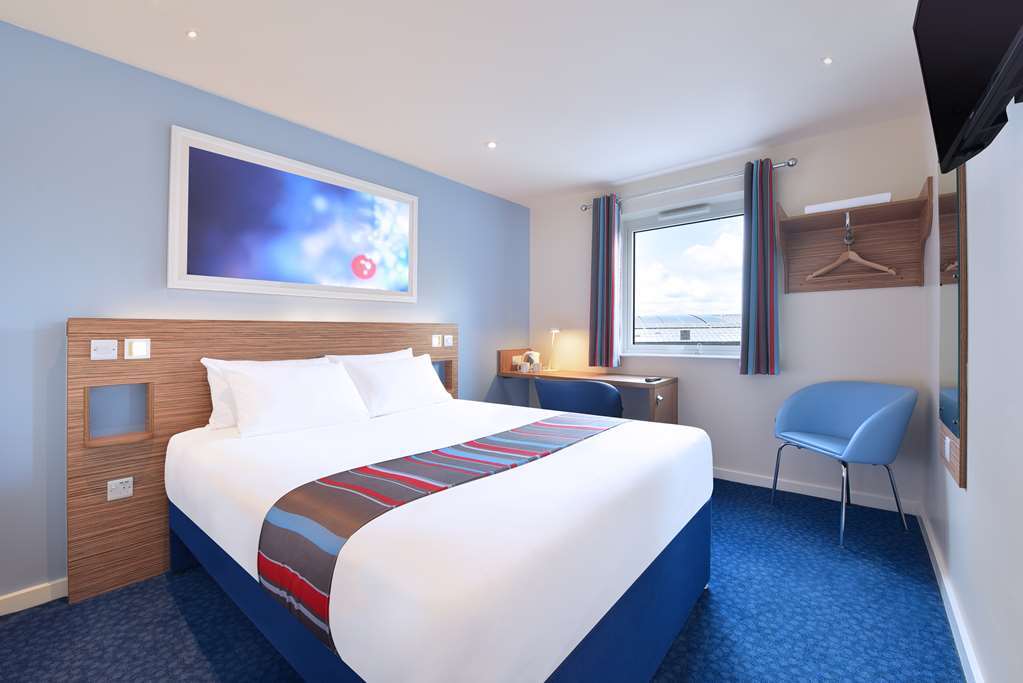 Travelodge Yeovil Podimore Ilchester Номер фото