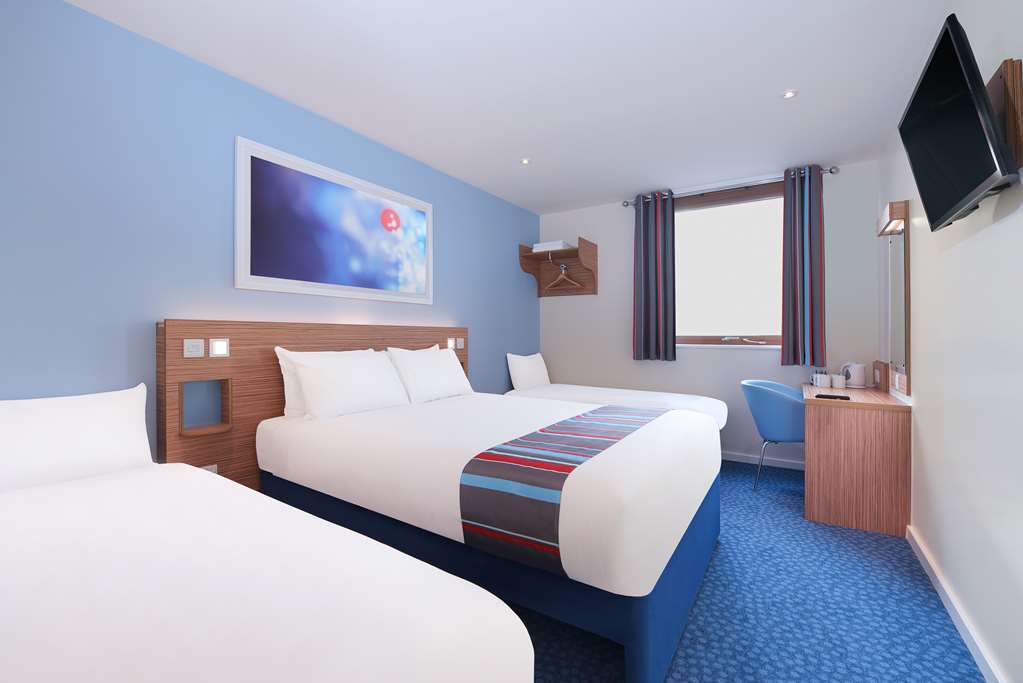 Travelodge Yeovil Podimore Ilchester Номер фото